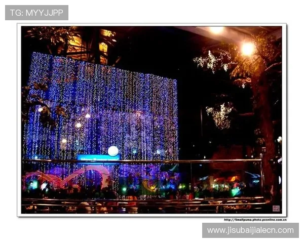 马来西亚云顶赌城图片欣赏：夜晚灯火辉煌的赌场外观全景照片